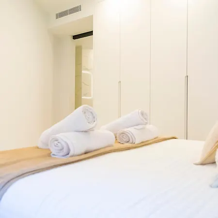 Cozy 4br Sea Views Port Wifi Ac Apartamento