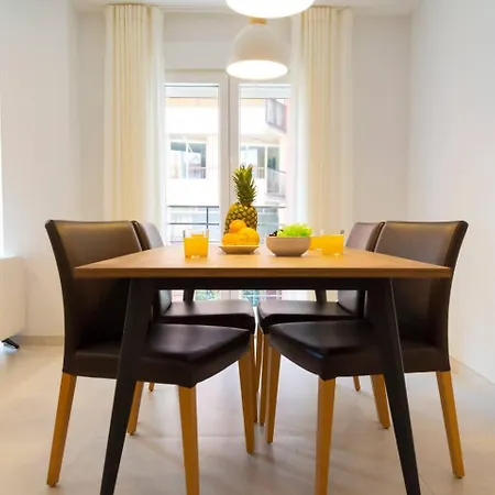 Cozy 4br Sea Views Port Wifi Ac