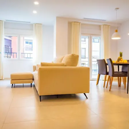 Cozy 4br • Sea Views • Port • Wifi • A/c Denia