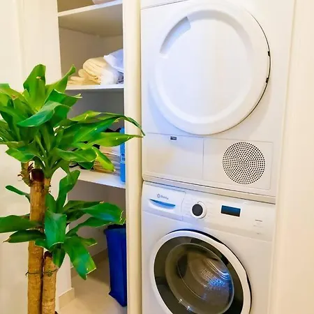 Cozy 4br Sea Views Port Wifi Ac Apartamento *