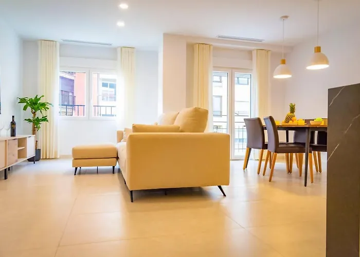 Cozy 4br • Sea Views • Port • Wifi • A/c Denia