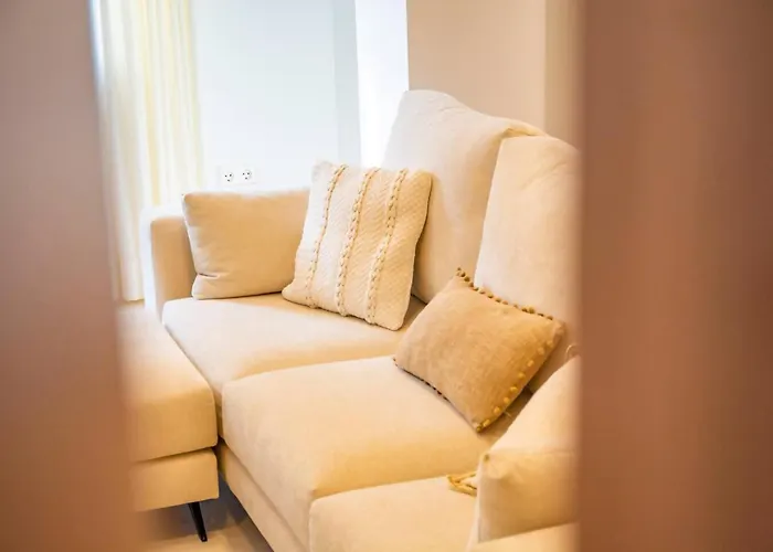 Cozy 4br • Sea Views • Port • Wifi • A/c *