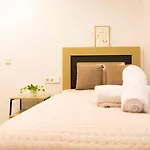 Apartment Cozy 4br • Sea Views • Port • Wifi • A/c Denia