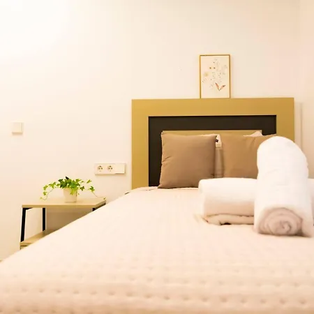 Апартаменты Cozy 4br • Sea Views • Port • Wifi • A/c Дения